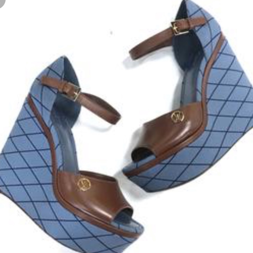 Denim soho wedges LV